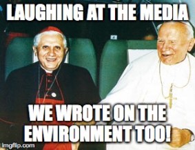 JP2 and Ratzinger laughing at media 